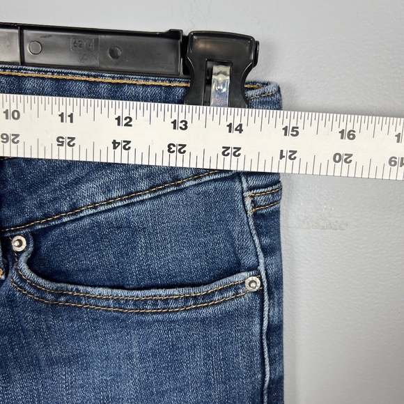 Levi's Jeans 711 Skinny Women's Size 27 Blue Low Rise Distressed 28 in Inseam - Picture 4 of 14